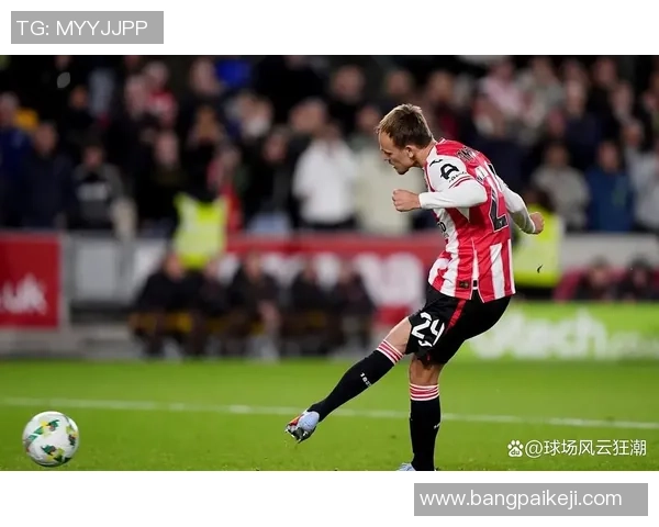 足球明星咔咔视频带你领略球场风云与明星背后的故事